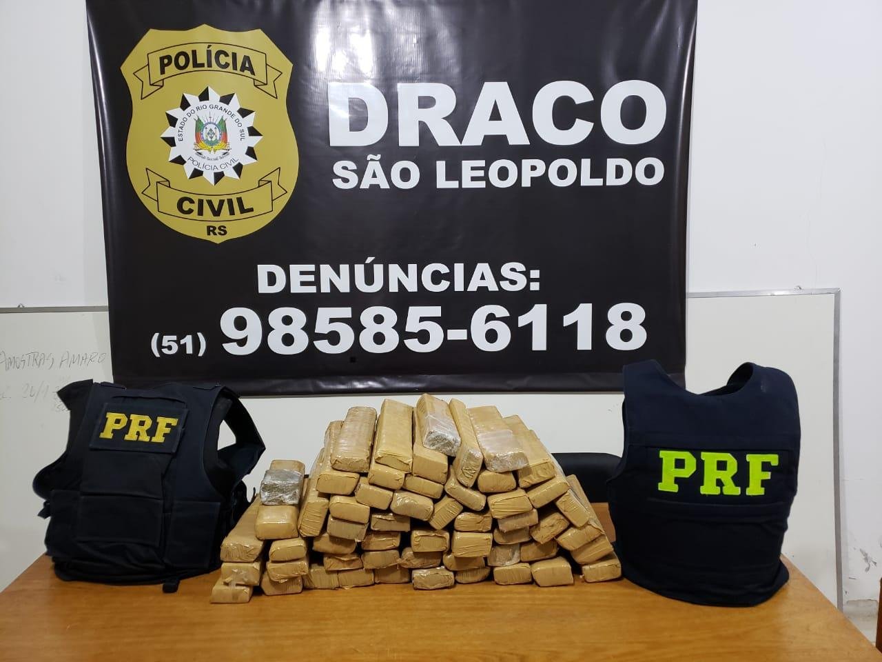 Entorpecente foi encontrado no porta-malas do carro abordado na rodovia
