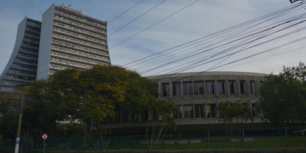 Diretor do Sindicato, Osmar Rosa, disse que n&atilde;o h&aacute; di&aacute;logo com a empresa