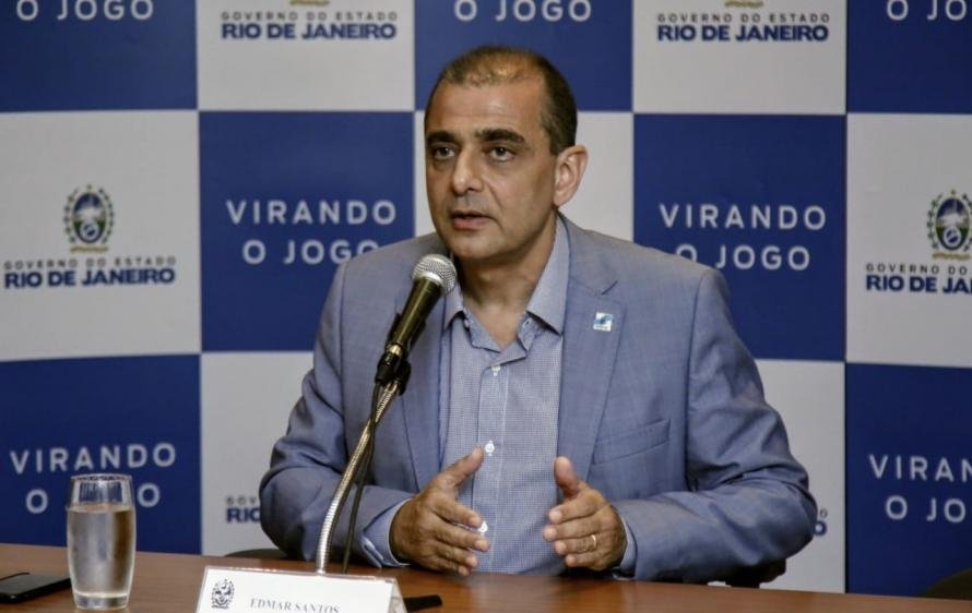 Dois endere&ccedil;os do ex-secret&aacute;rio do governo Witzel foram alvo de mandados de busca e apreens&atilde;o
