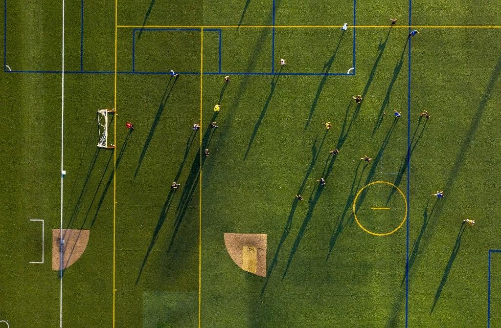 Medida &eacute; vista por alguns como beneficiando clubes grandes, com elencos maiores