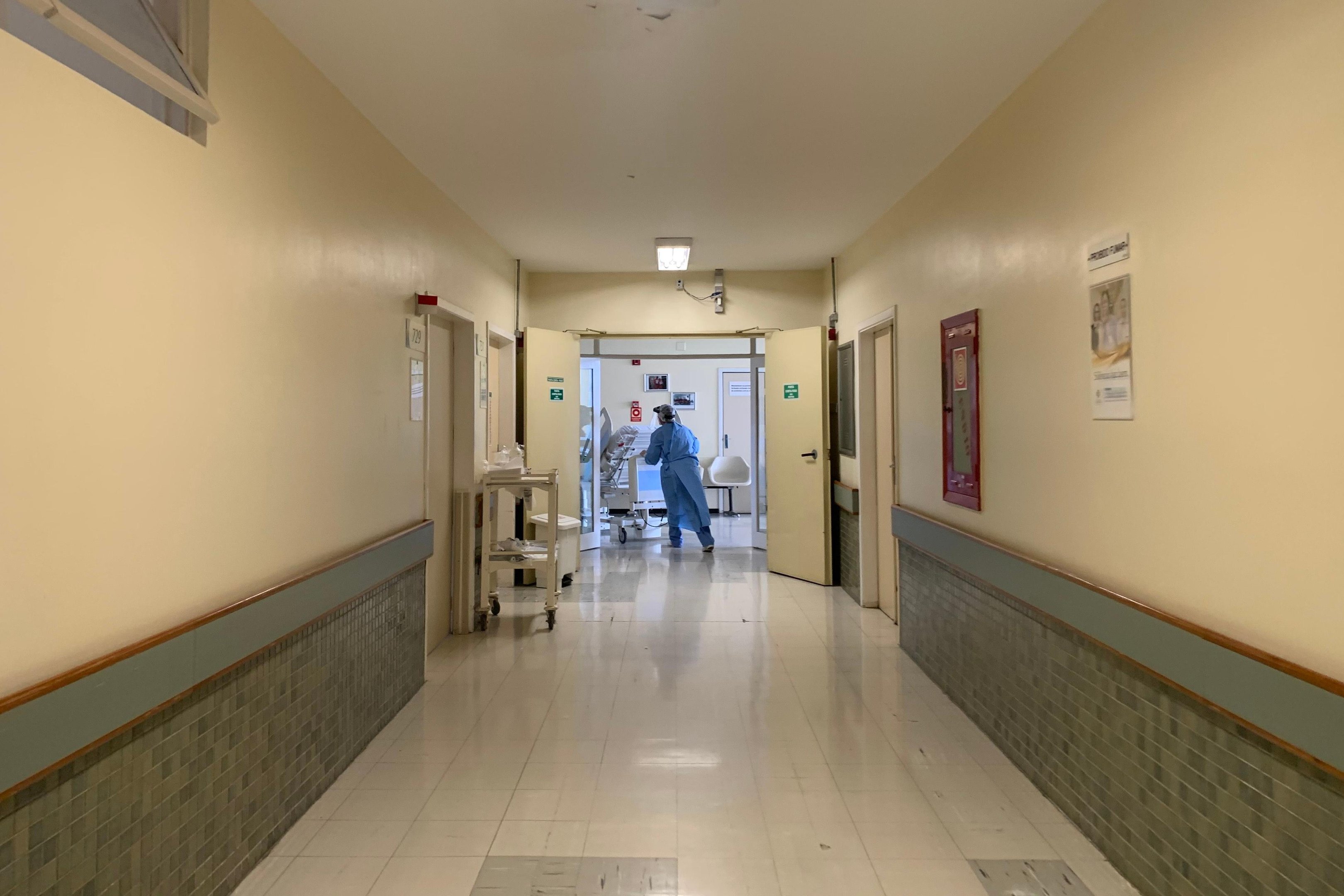 A m&eacute;dia di&aacute;ria de novos casos em Porto Alegre ap&oacute;s a primeira flexibiliza&ccedil;&atilde;o &eacute; de 86. Antes, a Capital registrava uma m&eacute;dia de 15 casos a cada 24 horas