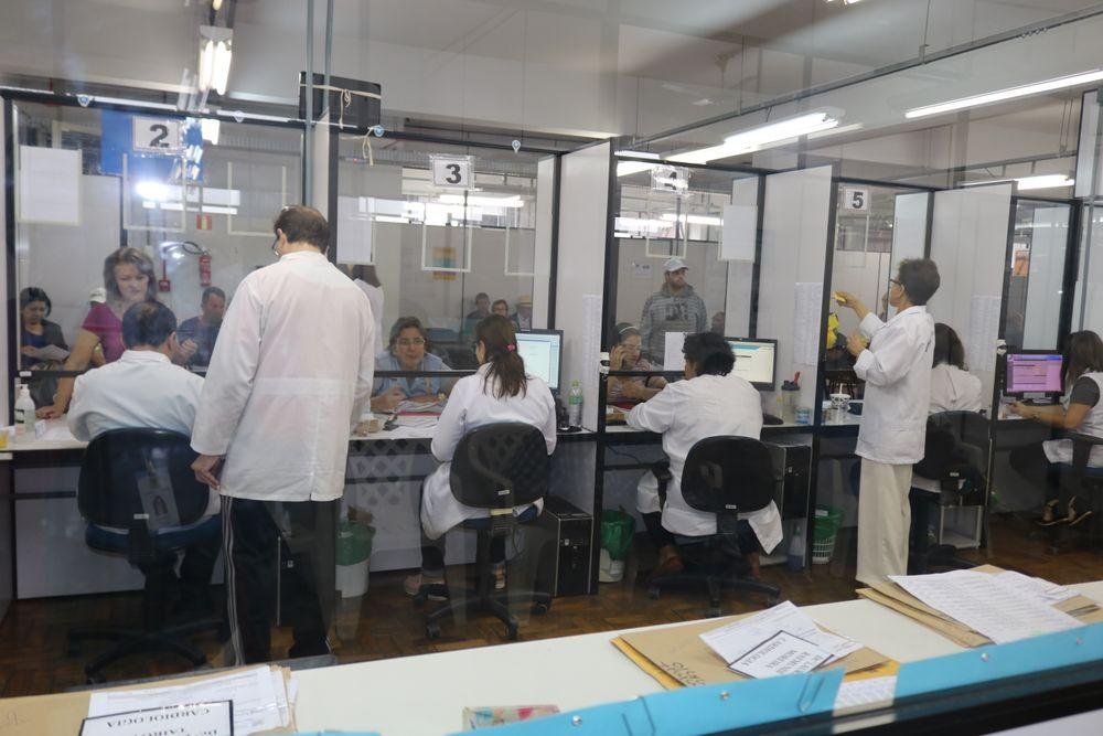 Consultas foram suspensas para diminuir a circula&ccedil;&atilde;o de pessoas
