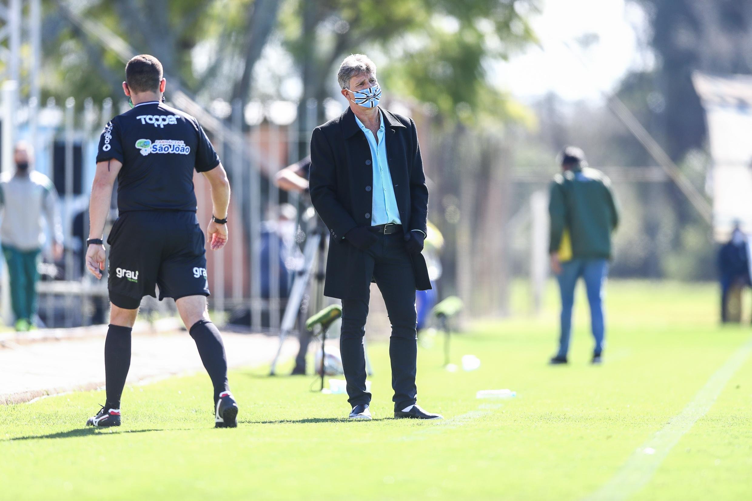 Gr&ecirc;mio empatou com o Ypiranga no CT H&eacute;lio Dourado