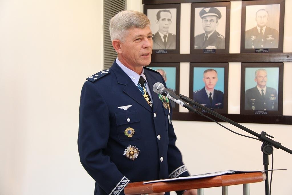 Al&eacute;m do major Jos&eacute; Hugo Volkmer, houve outras trocas