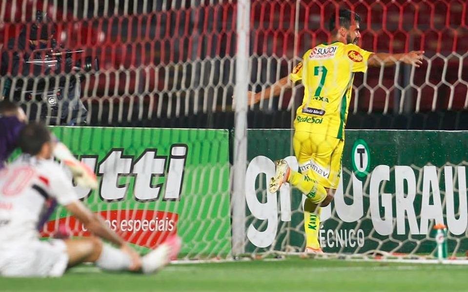 Mirassol vence por 3 a 2 e vai &agrave;s semifinais do Paulist&atilde;o