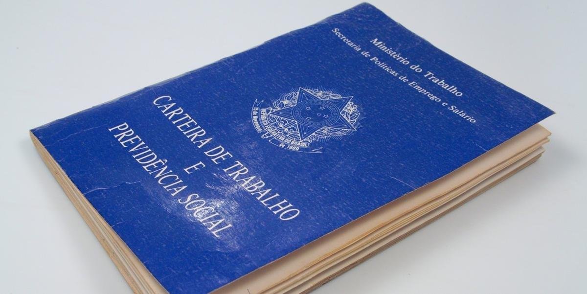 O maior sal&aacute;rio m&eacute;dio, de R$ 2.253,67, foi ofertado aos trabalhadores com mais de 65 anos