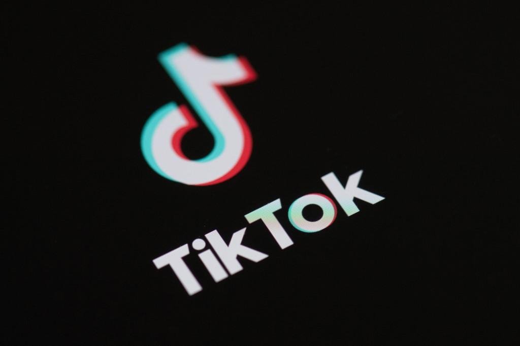 Trump diz que Tik Tok estar&aacute; fora do mercado se n&atilde;o for comprado por alguma empresa americana