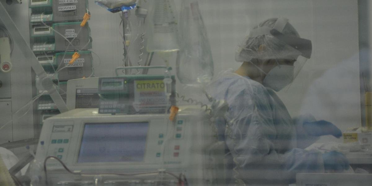 Pandemia obrigou sistema de sa&uacute;de a ampliar leitos de UTIs
