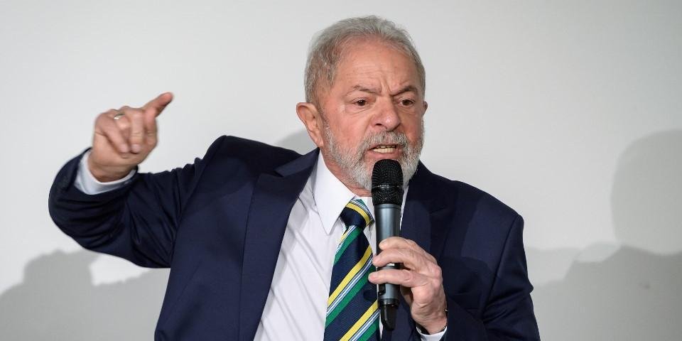 O ex-presidente Luiz In&aacute;cio Lula da Silva (PT) confirmou ida &agrave; posse de Moraes, no TSE