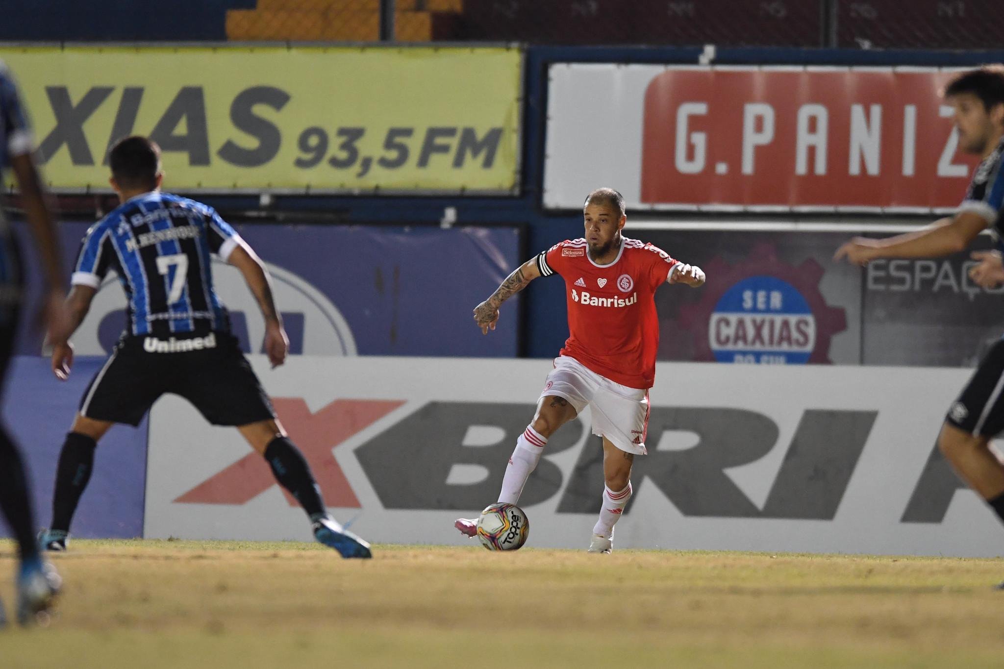 Gr&ecirc;mio tenta reverter decis&atilde;o que liberou D'Alessandro para o Gre-Nal