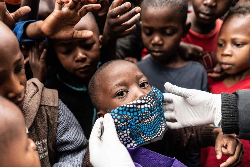 Na &uacute;ltima semana, a pandemia vem desacelerando na &Aacute;frica