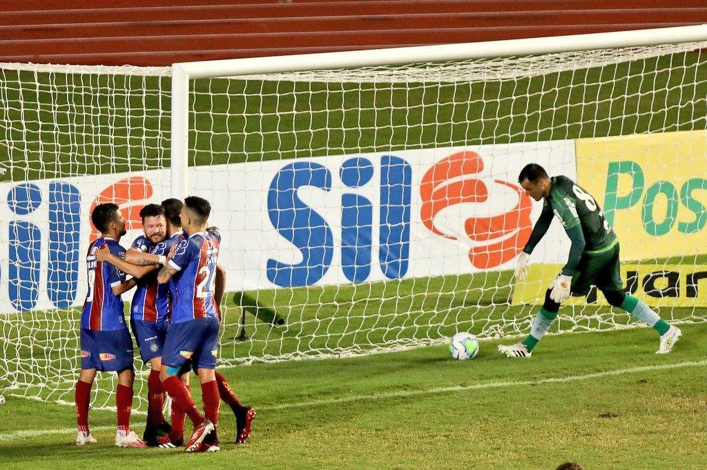 Bahia venceu por 1 a 0 com gol de p&ecirc;nalti marcado por Rodriguinho, ex-Gr&ecirc;mio