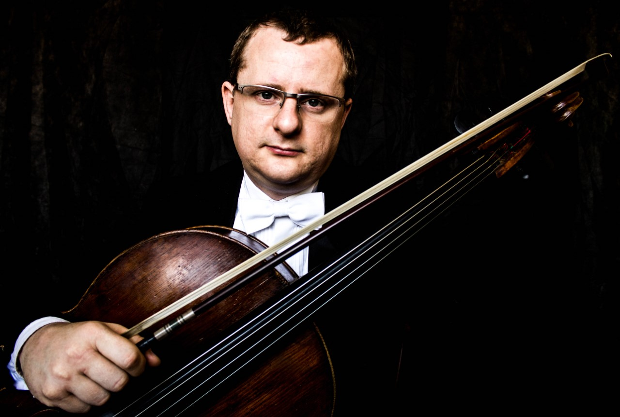 Violoncelista ga&uacute;cho Diego Biasibetti