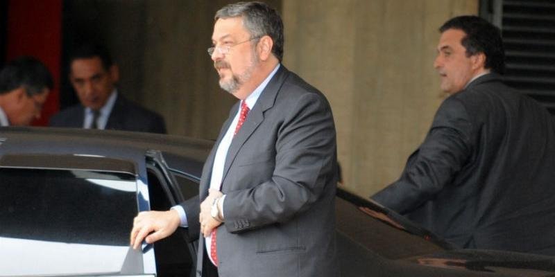 Esta &eacute; a avalia&ccedil;&atilde;o de juristas ouvidos pelo Estad&atilde;o sobre o processo que investiga suposta oculta&ccedil;&atilde;o de R$ 15 milh&otilde;es atribu&iacute;dos por Palocci a Lula em contas no banco BTG Pactual