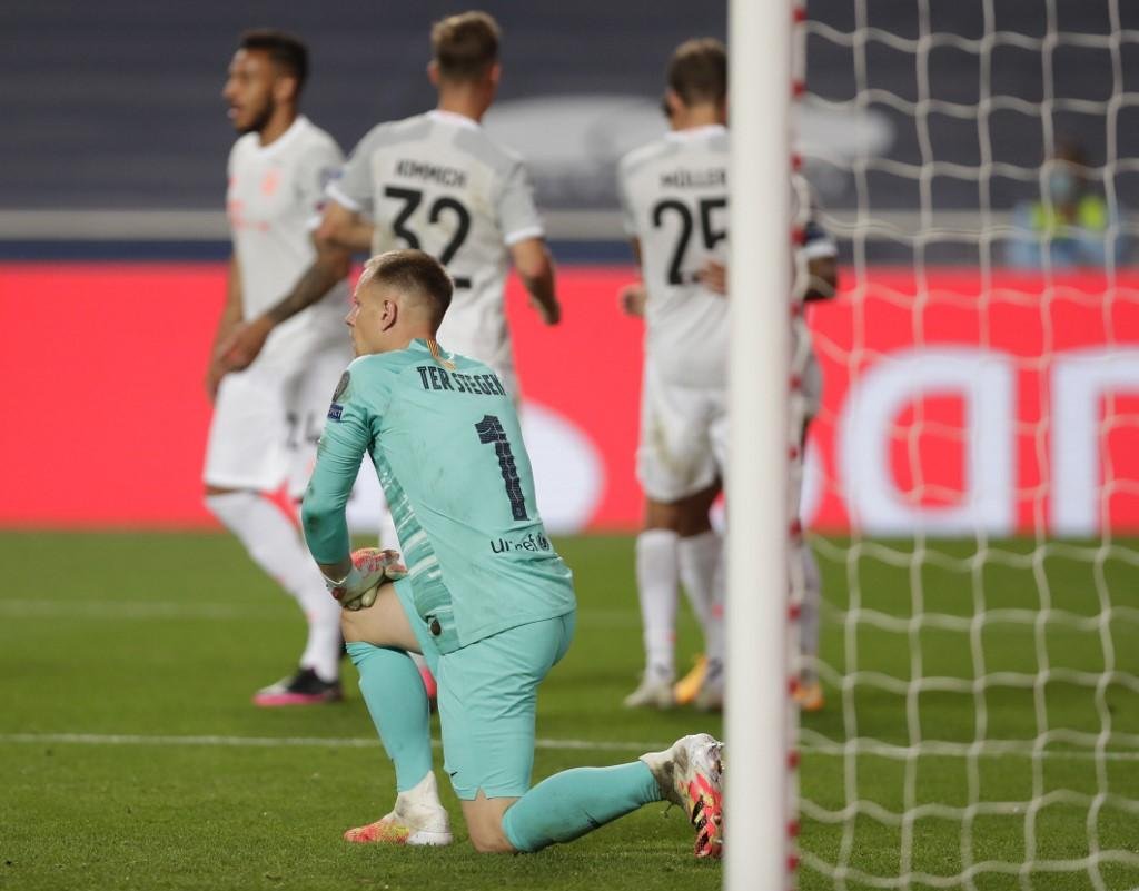 Ter Stegen vinha sentindo dores desde o in&iacute;cio do ano