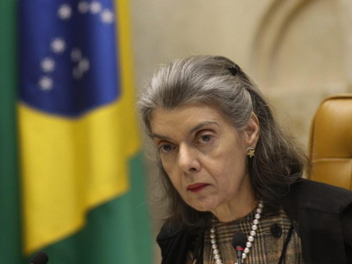 Relatora do caso, ministra Carmen L&uacute;cia chegou a dizer na semana passada que arapongagem &eacute; crime e que quando praticada pela Estado &eacute; il&iacute;cito grav&iacute;ssimo.