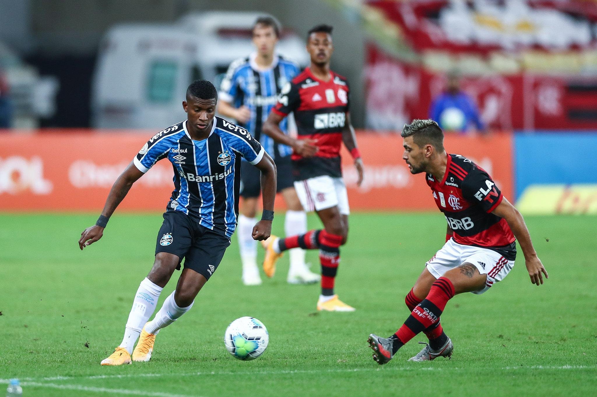 Orejuela afirmou que Gr&ecirc;mio deu azar no empate em 1 a 1 diante do Flamengo