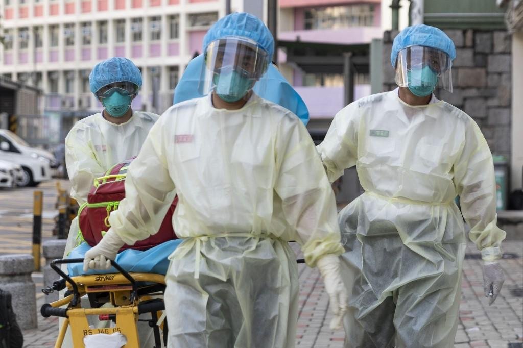 Pandemia de coronav&iacute;rus causou pelo menos 805.470 mortes no mundo