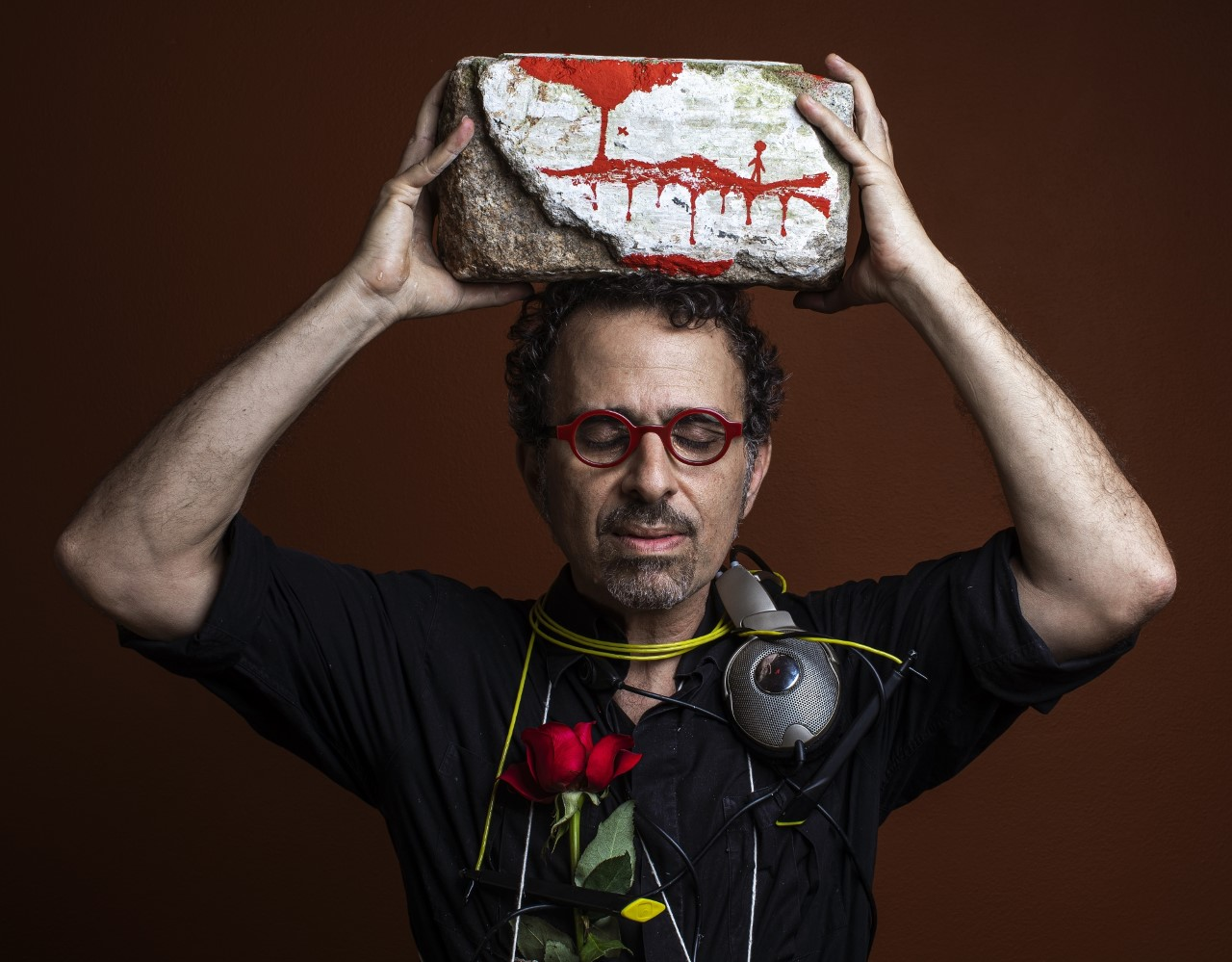Morris faz releitura para obra que trata sobre os refugiados