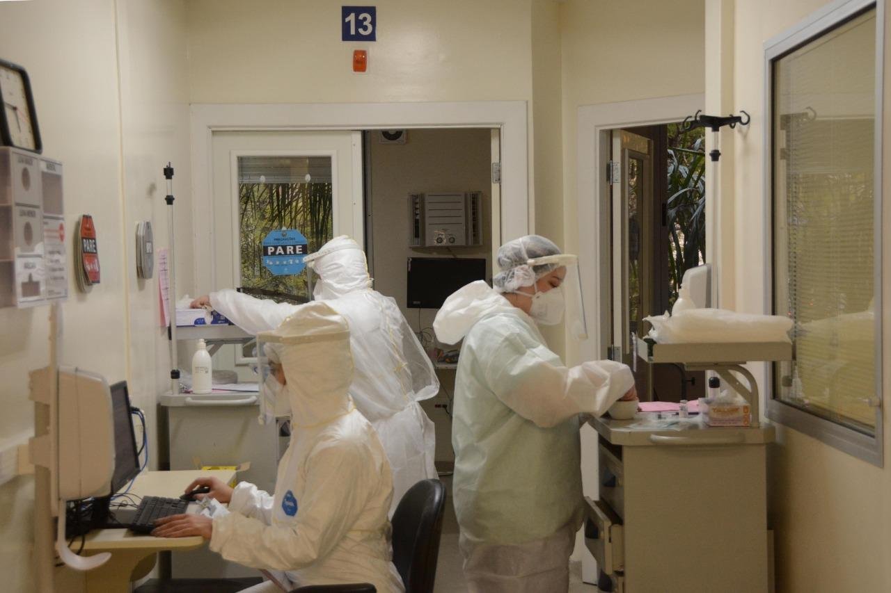 Pelo menos outros quatro hospitais seguiam com UTIs operando, nesta quinta-feira, acima de 90%