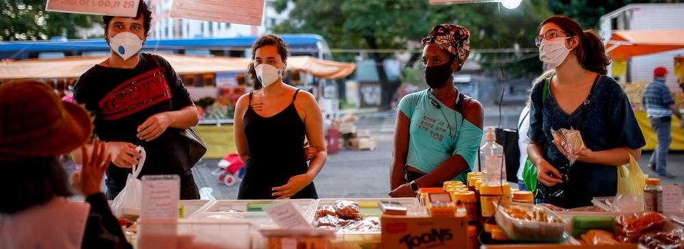 Novo decreto flexibiliza realiza&ccedil;&atilde;o de feiras em Porto Alegre