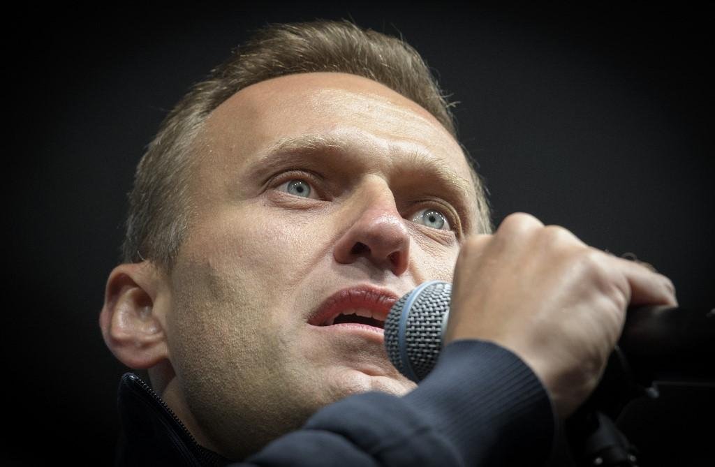 Estado de sa&uacute;de de Alexei Navalny melhora