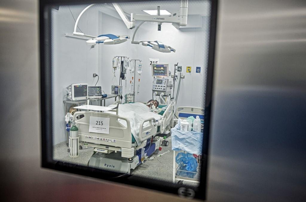 Brasil ultrapassou os 122 mil &oacute;bitos pela doen&ccedil;a