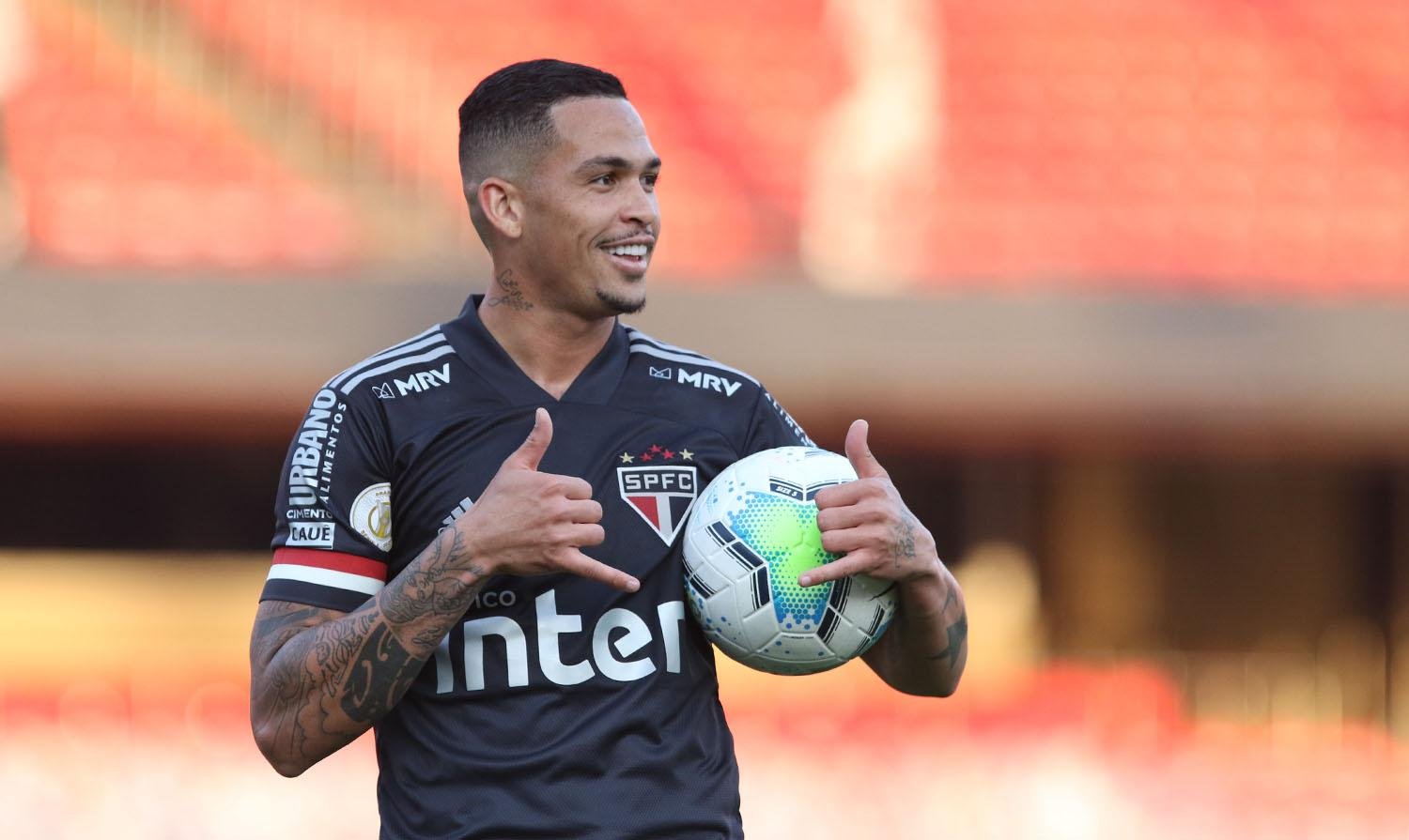 Luciano marcou o segundo gol da equipe na partida