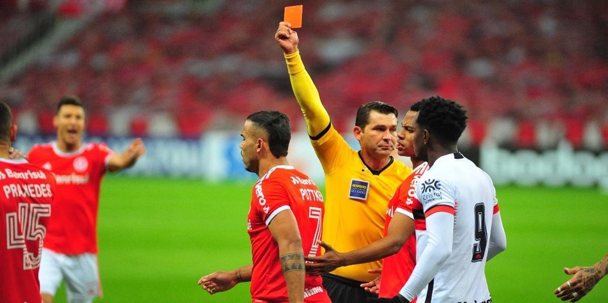 Jogador deve ser negociado com o futebol turco