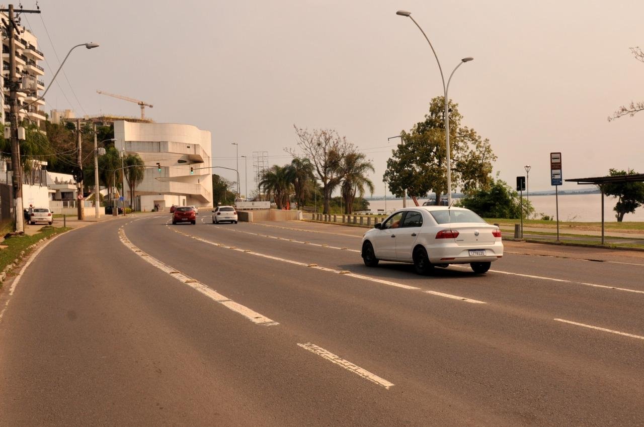 Avenidas de Porto Alegre receber&atilde;o novos controladores de velocidade at&eacute; o final de novembro