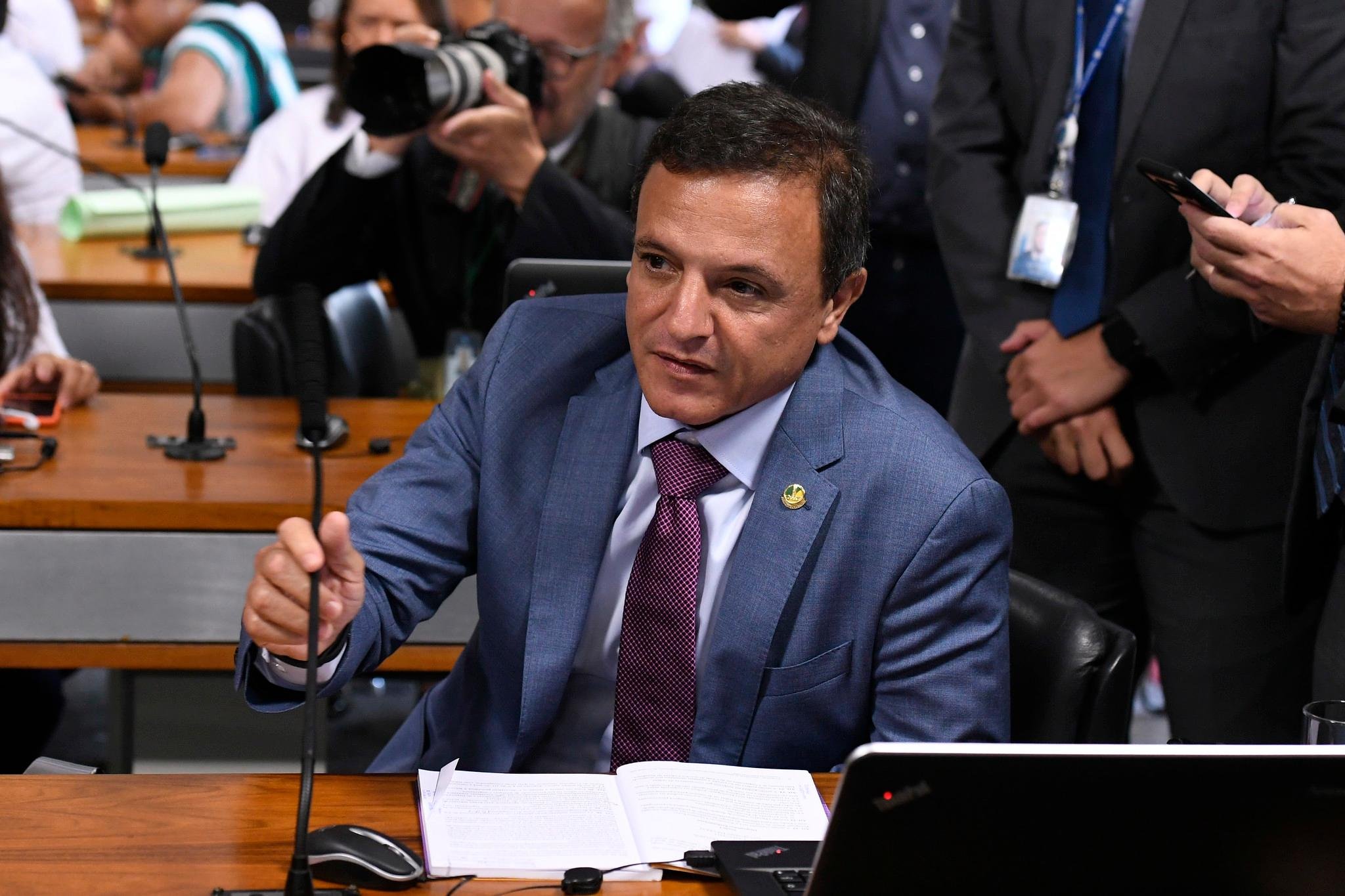 Bittar prometeu apresentar uma proposta para novo programa at&eacute; a pr&oacute;xima ter&ccedil;a-feira