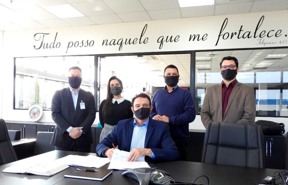 O contrato assinado entre as institui&ccedil;&otilde;es ir&aacute; impulsionar o desenvolvimento de solu&ccedil;&otilde;es na sa&uacute;de