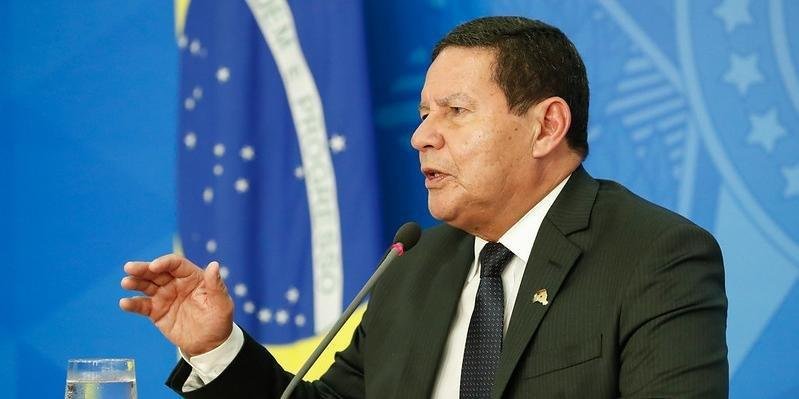 Mour&atilde;o fez reuni&atilde;o com integrantes da pasta de Meio Ambiente para avaliar proposta