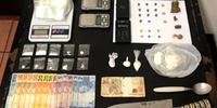 No estabelecimento foi detido ainda um traficante com drogas e dinheiro falsificado