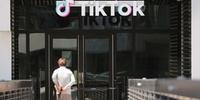 Trump pressiona para que chineses vendam TikTok para companhia dos EUA
