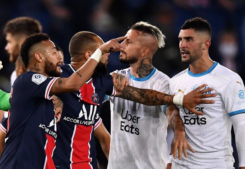 Olympique diz ter provas que incriminariam Neymar