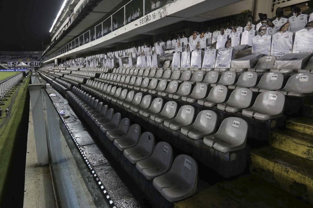 Est&aacute;dios sem torcedores deixaram o jogo mais chato, sem emo&ccedil;&atilde;o, como se n&atilde;o fosse de verdade