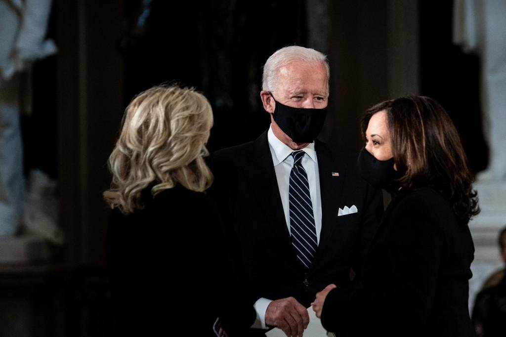 Biden ter&aacute; dois debates com Trump antes das elei&ccedil;&otilde;es