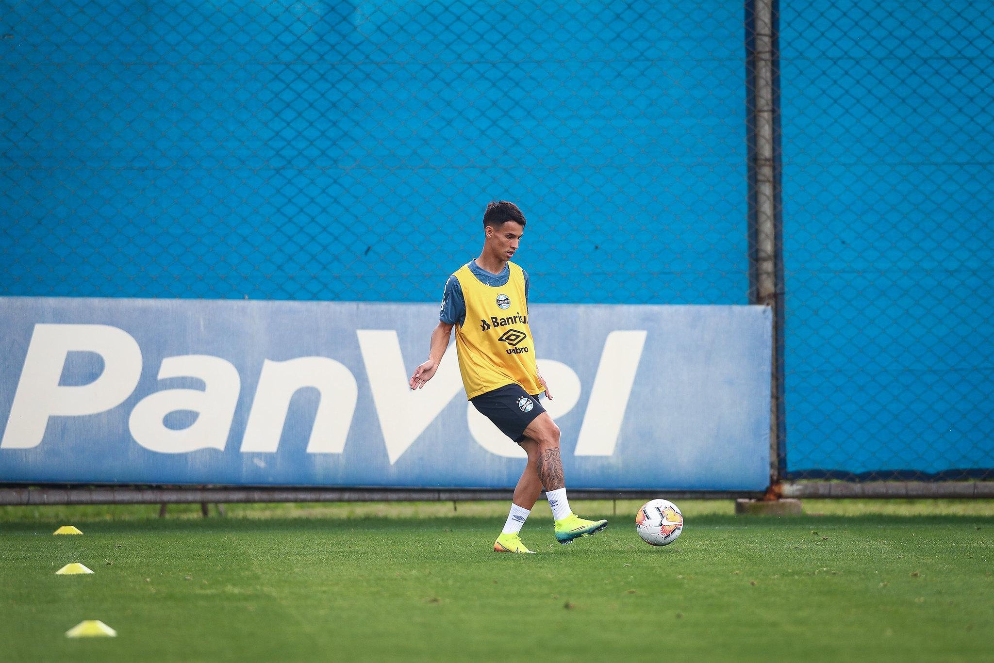Gr&ecirc;mio encerrou prepara&ccedil;&atilde;o para enfrentar a Cat&oacute;lica nesta segunda-feira