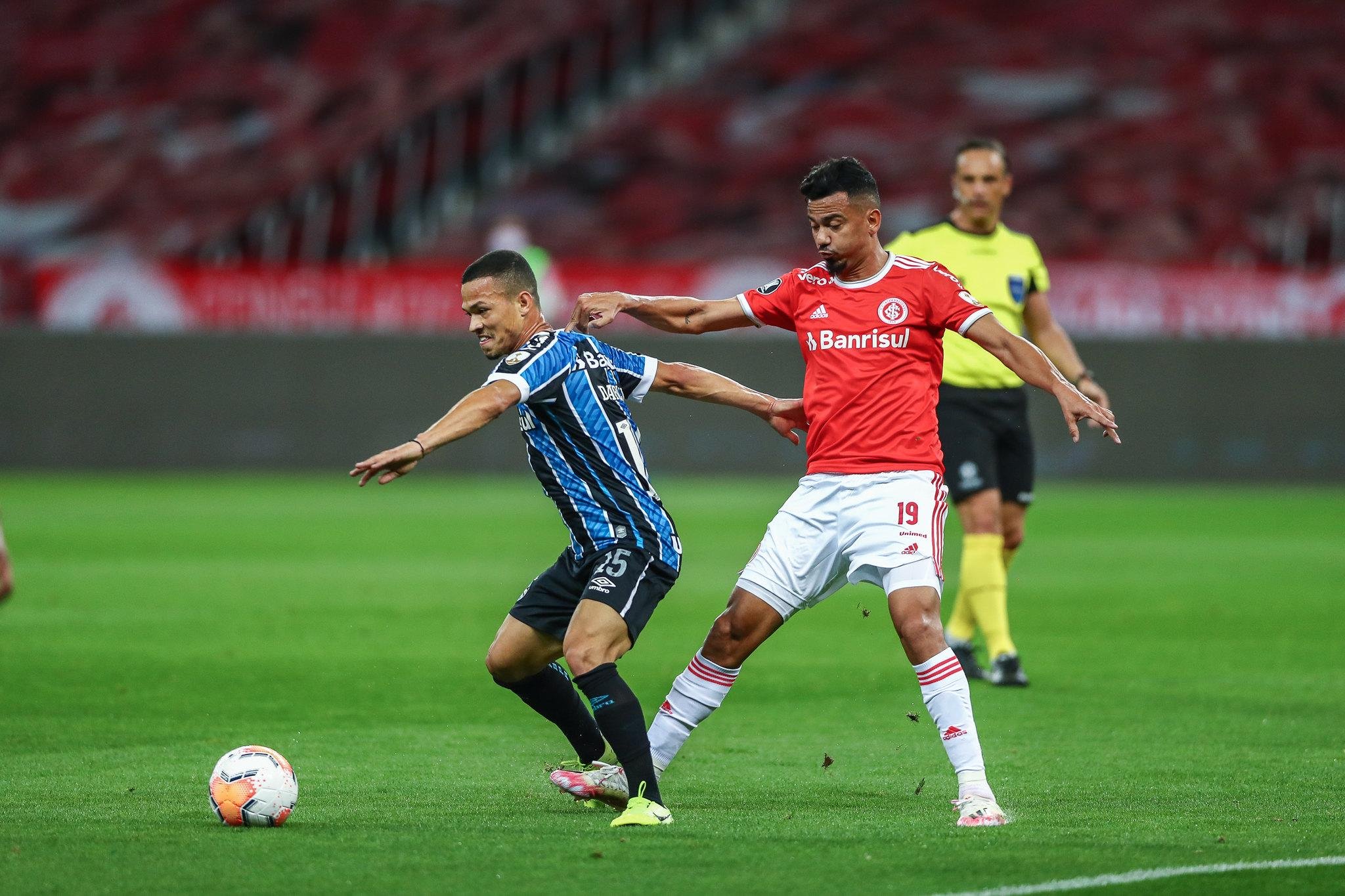 Equipes entram pressionadas para o cl&aacute;ssico Gre-Nal 428