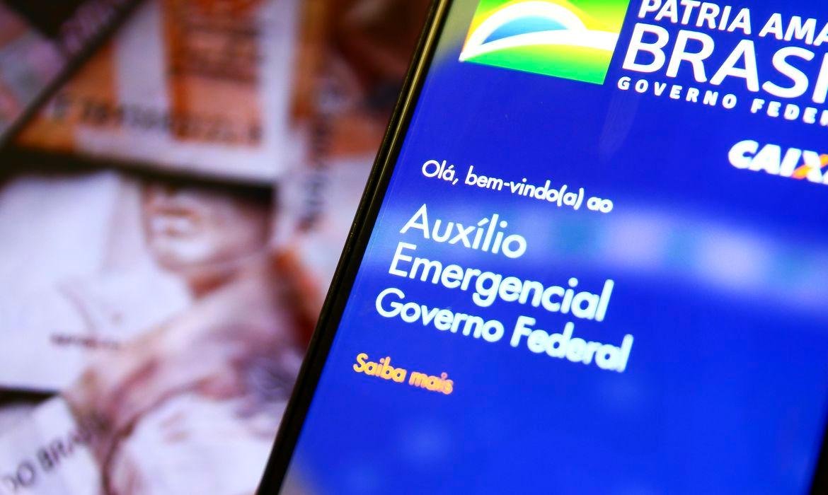 O pagamento primeiro &eacute; feito por dep&oacute;sito em conta digital, movimentada por app