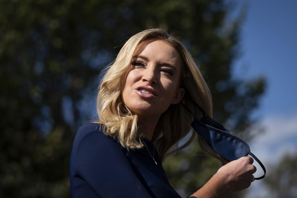 Secret&aacute;ria de imprensa da Casa Branca, Kayleigh McEnany, informou que est&aacute; com Covid-19 via Twitter
