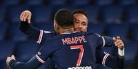 Platini vê Neymar e Mbappé como as novas referências do futebol mundial