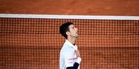 Depois de perder primeira parcial, Djokovic se recuperou no jogo