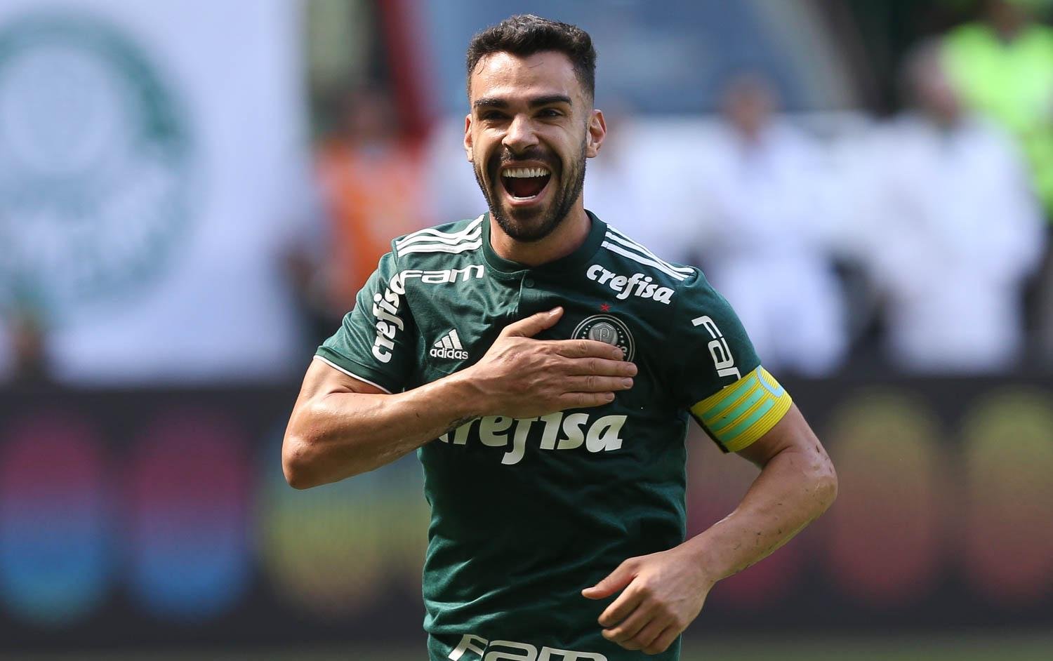 Depois do Inter se negar a vender Edenilson, o Al-Ittihad, da Ar&aacute;bia Saudita, optou por Bruno Henrique, do Palmeiras