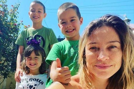 Piovani celebrou ao reencontrar os 3 filhos