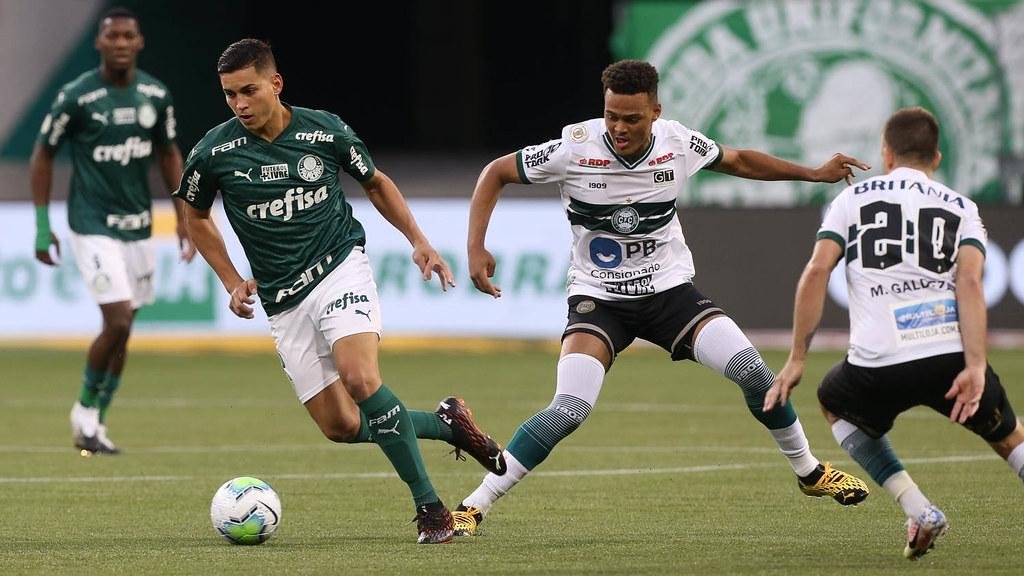 Derrotado pelo Coritiba, Palmeiras perdeu a terceira seguida no Brasileir&atilde;o