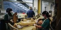 Hospitais em Milão voltam a ficar lotados