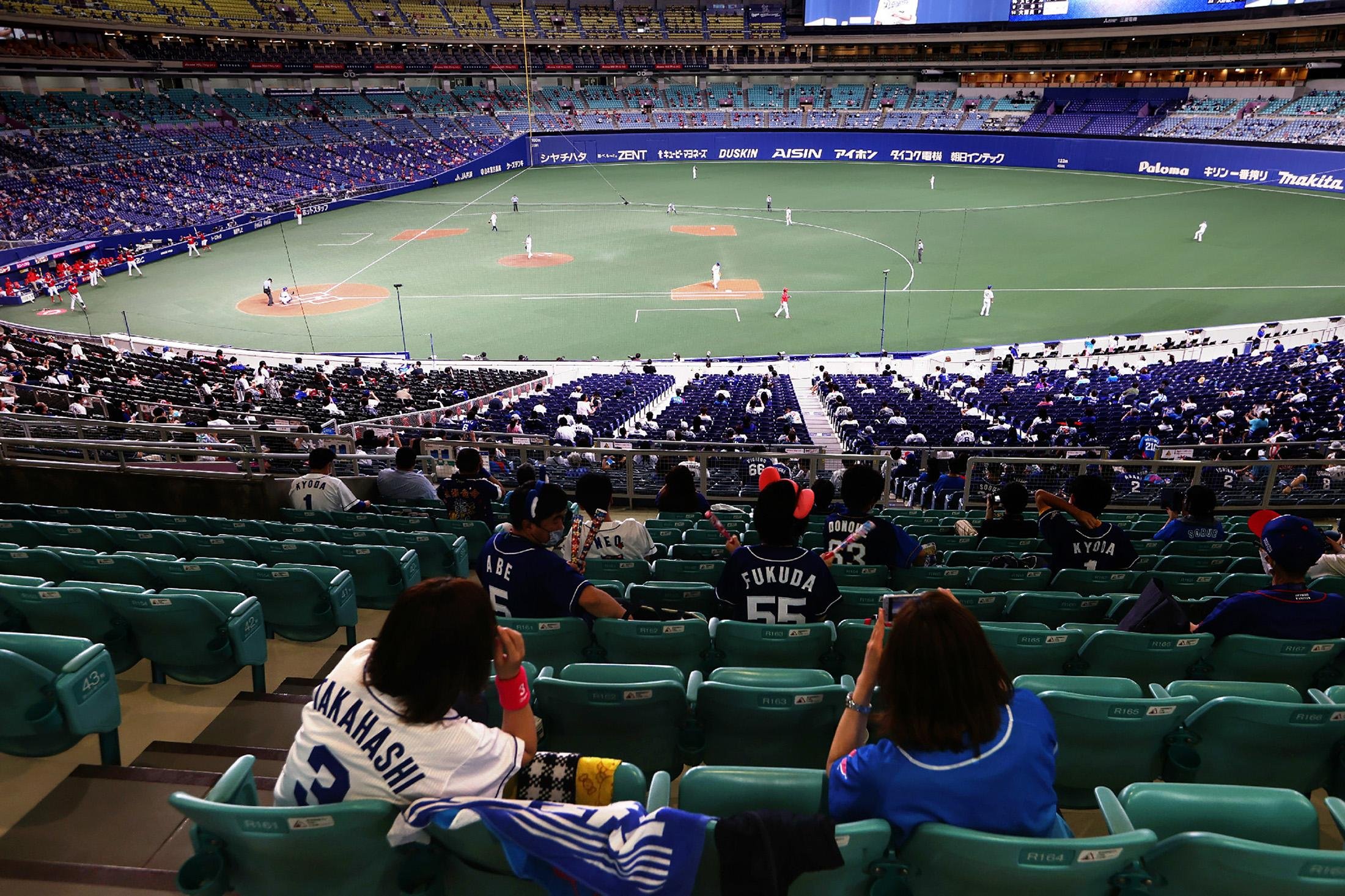 Jap&atilde;o far&aacute; testes com publico nos est&aacute;dios em partidas de beisebol