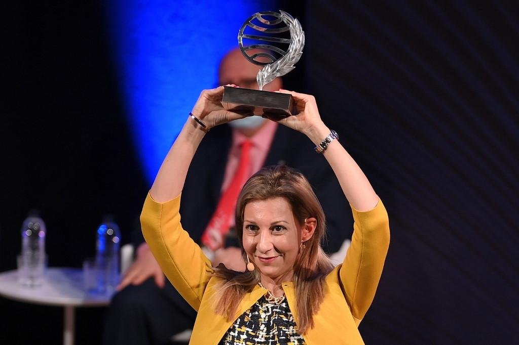 Eva Garcia Saenz ganhou o pr&ecirc;mio pela sua nova obra "Aquitania", um thriller medieval de base hist&oacute;rica
